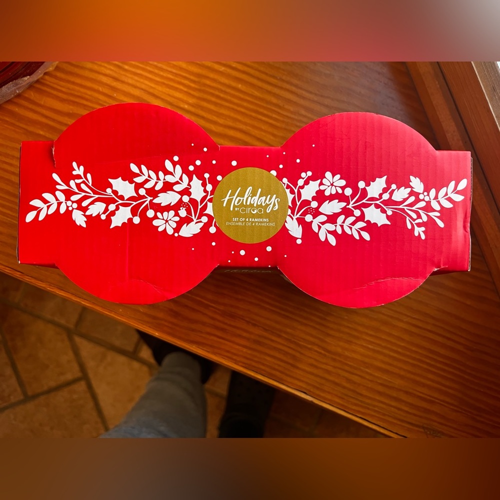 Holiday by Corona Quality stoneware Ramekins